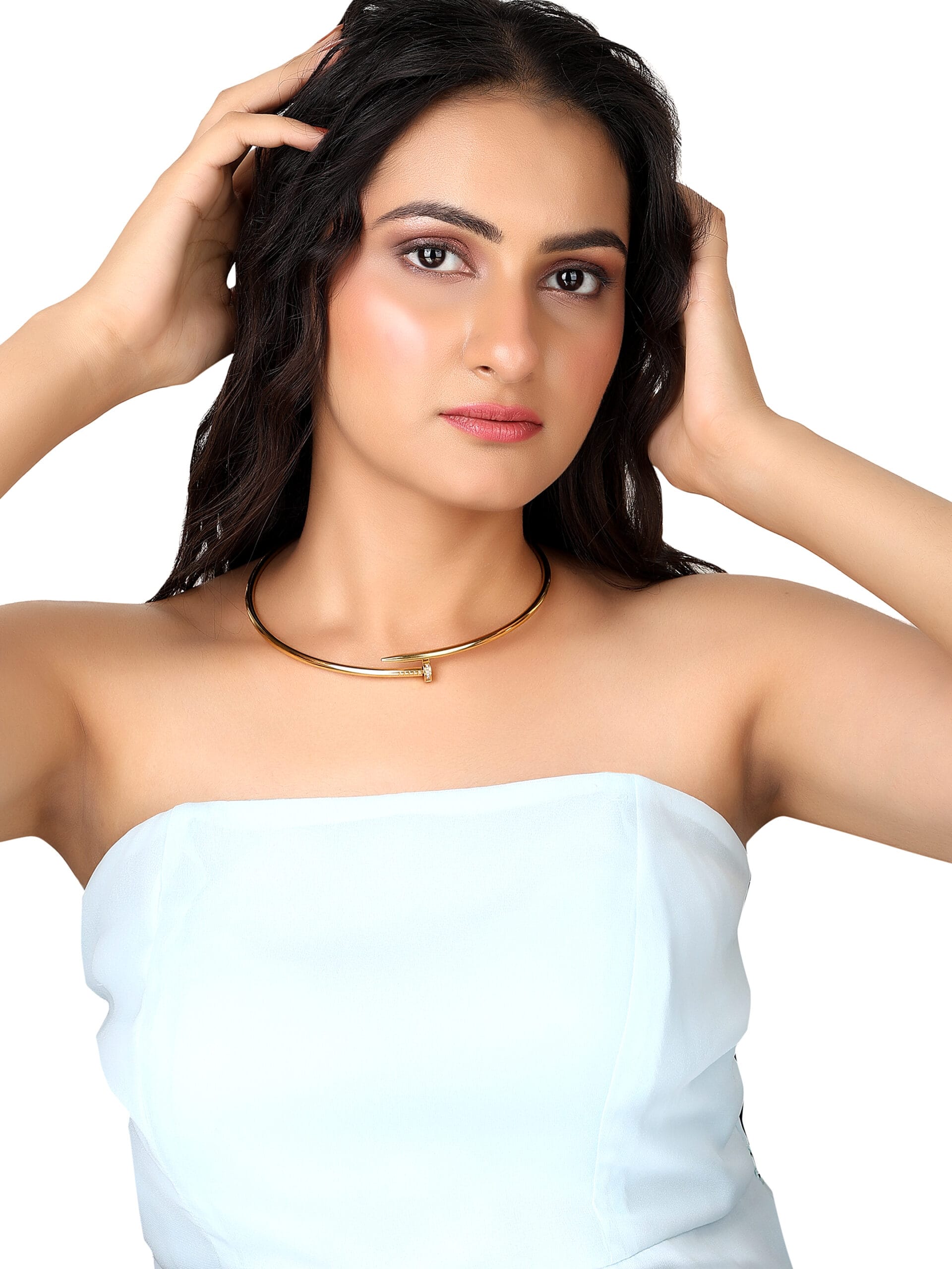 Elegant 18Kt Gold-Plated Front Open Necklace