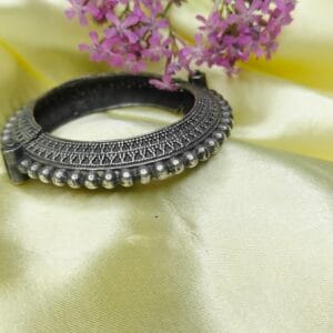 Kada, bangle, bangle bracelet, topopen kada, rajasthani bangle, Rajasthani kangan, round silver bangle, indian Bangle